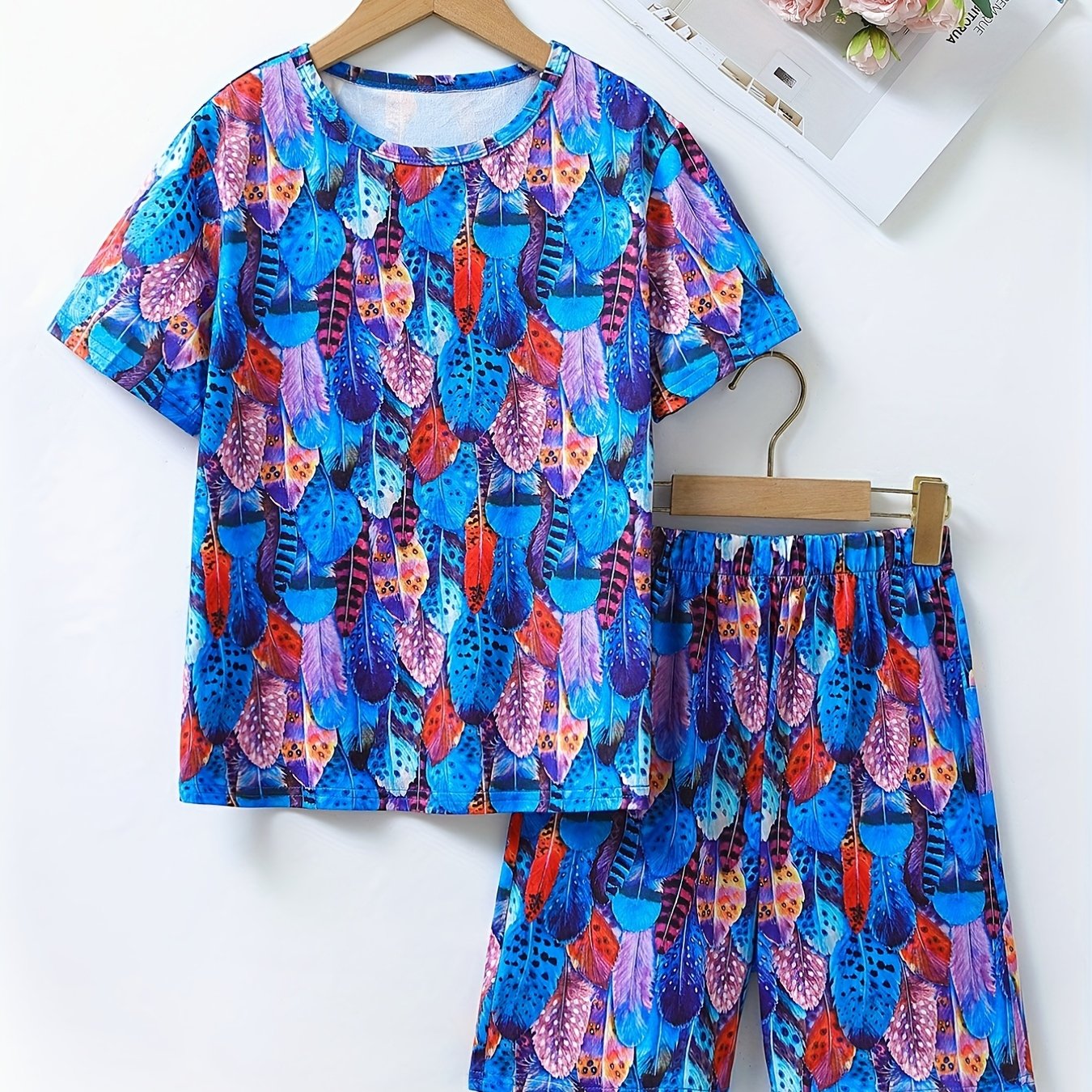 Boys Feather Print T shirt & Shorts 2pcs Loungewear Pajamas