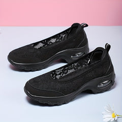 Breathable Lace Cushion Walking Shoes Women Stylish Non Slip Outdoor Activities
