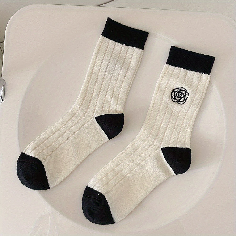 4 Pairs Floral Pattern Comfy Mid Tube Women's Socks