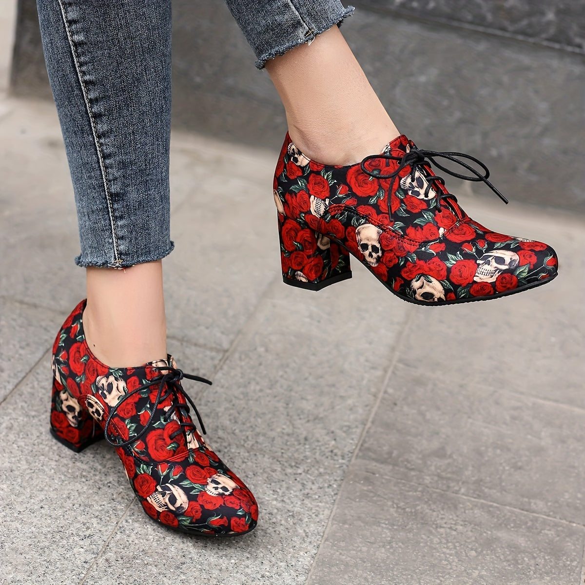 Skull & Rose Chunky Heels Lace Up Pumps Round Toe