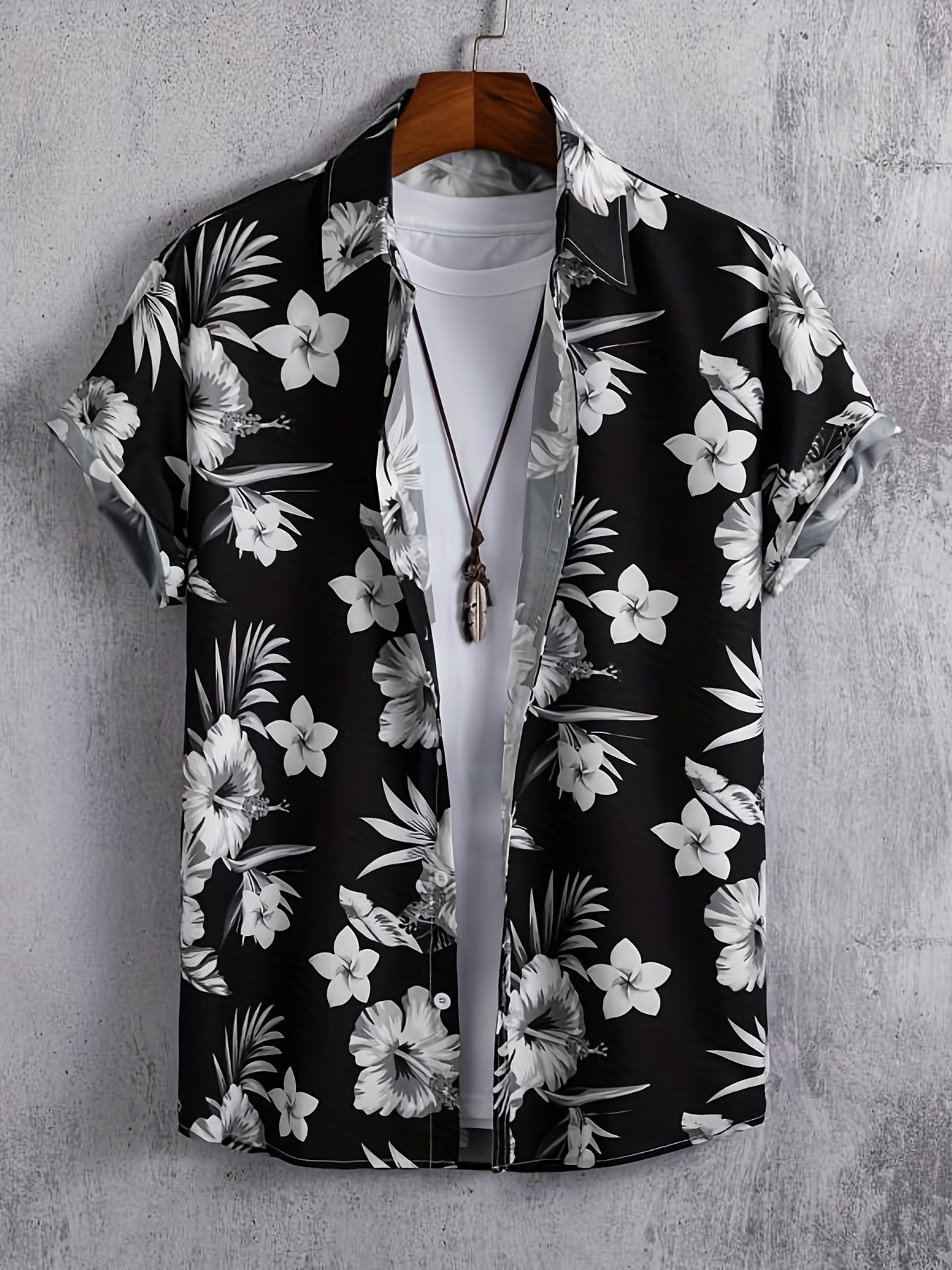 Hawaiian Style Flower Pattern Men's Short Sleeve Shirt