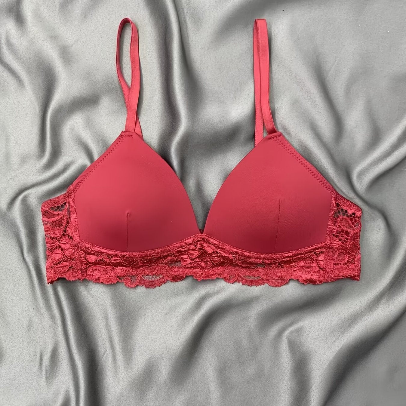 Soft Wireless Lace Trim Bra Thin Everyday Bra