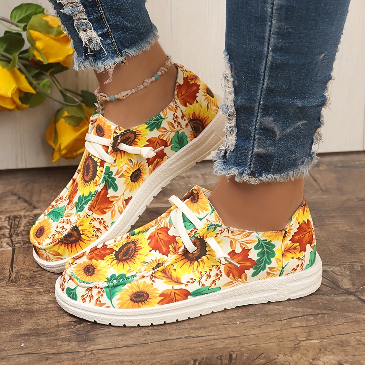 Women's Skateboard Shoes Chrysanthemum Sunflower Pattern Flat Canvas Shoes