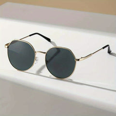 Round Frame Sunglasses Vintage Metal Temple UV400