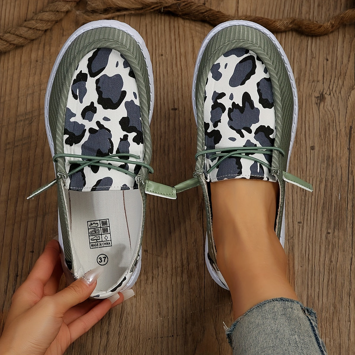 Women's Casual Flat Loafers Slip On Low Top Shoes