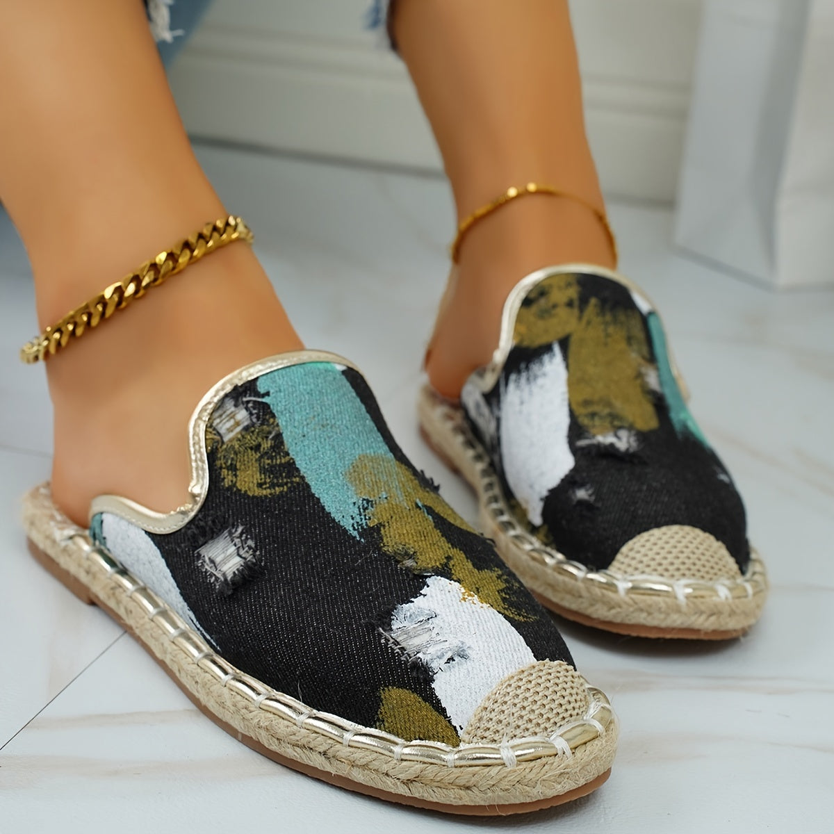 Women's Graffiti Print Slip On Espadrilles Casual Outdoor Shoes