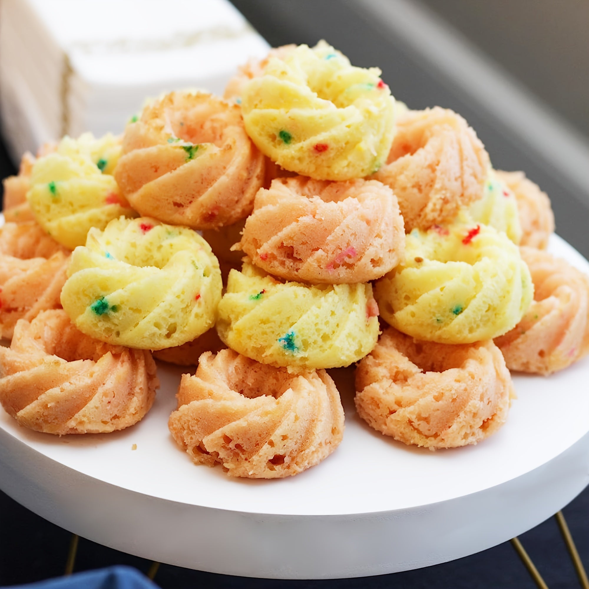 12pcs Silicone Bundt Cake Mold Non Stick Mini Fluted Cake Cups