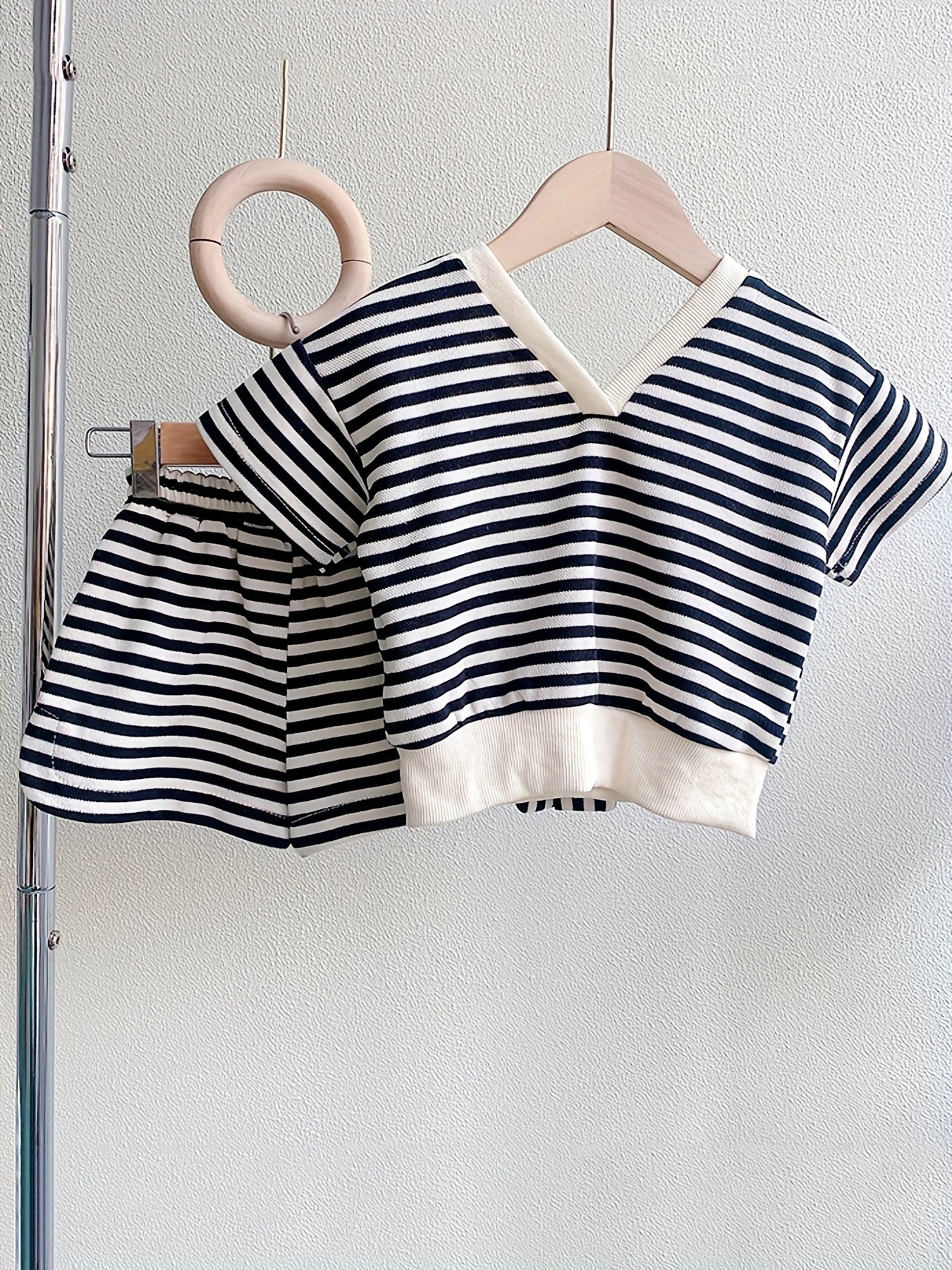 2pcs Toddler Girls Striped T Shirt & Shorts Set Kids Summer Clothes