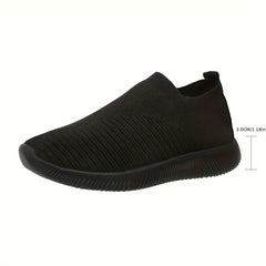 Lightweight Slip On Running Shoes Breathable Non Slip Outdoor Sneakers