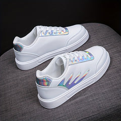 Women's Low Breathable Skate Shoes Lace-up Sneakers