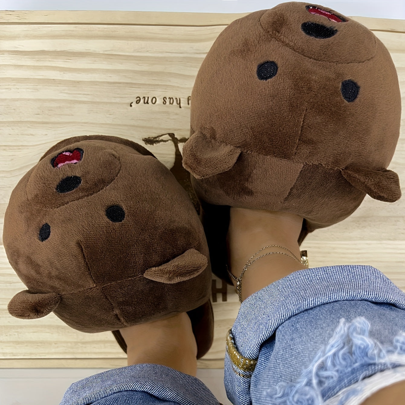 Women's Embroidered Animal Slippers Non-slip Fluffy Slides