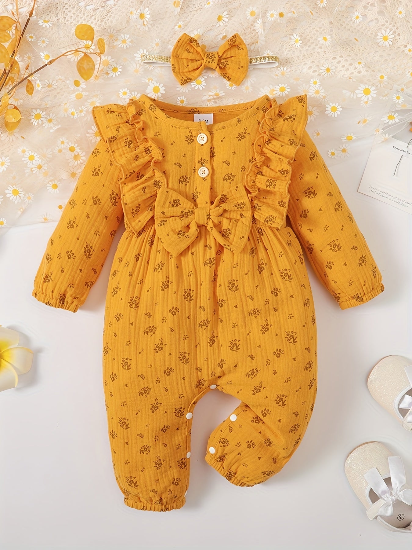 2pcs Baby Girl Long Ruffled Sleeve Bow Bodysuit With Bandana