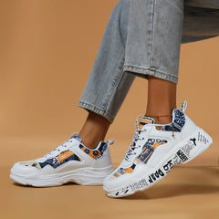 Retro Letter Print Skate Shoes Lace Up Thick Sole Casual Sneakers