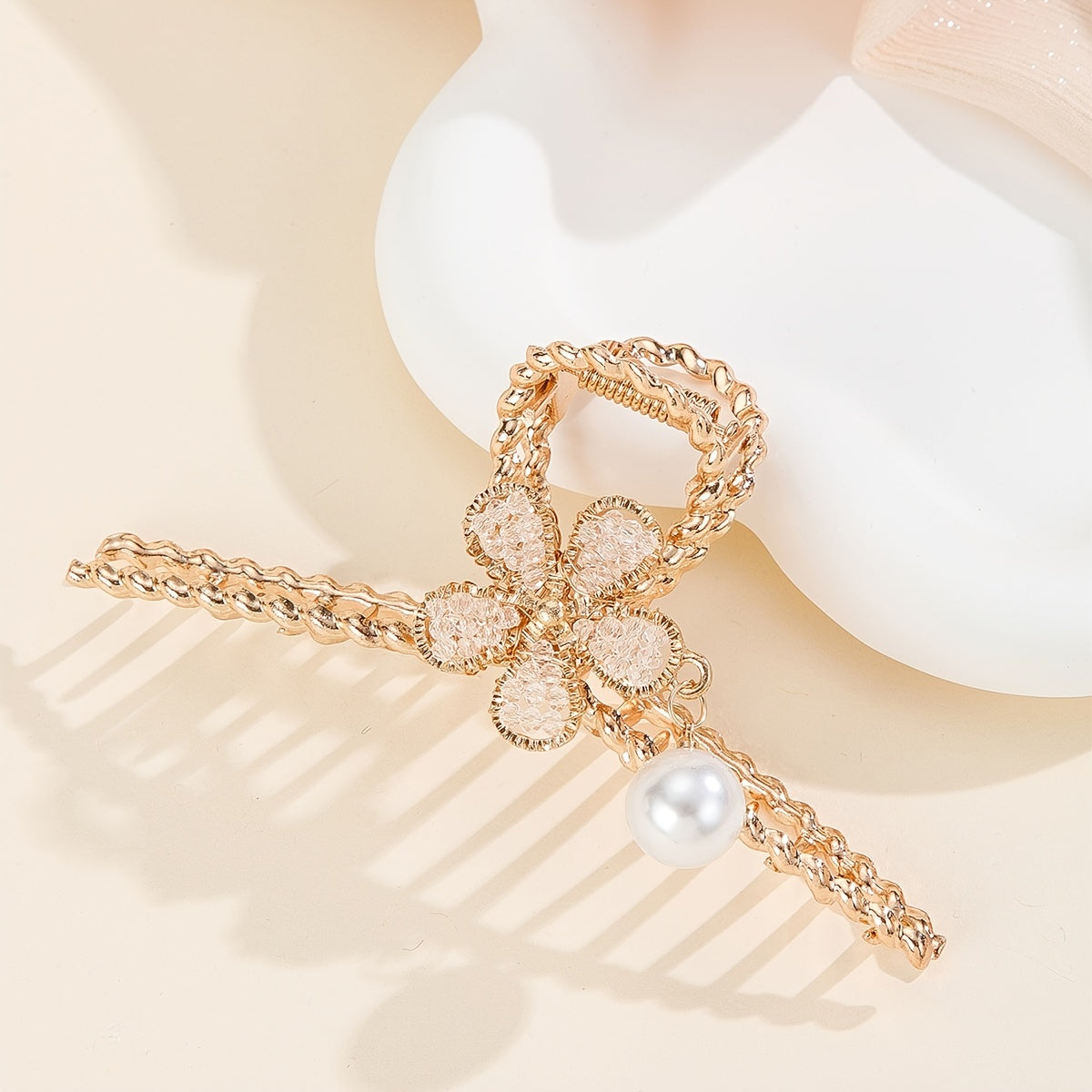 Flower Pearl Hair Claw Metal Hair Clip Strong Nonslip Hair Accessories