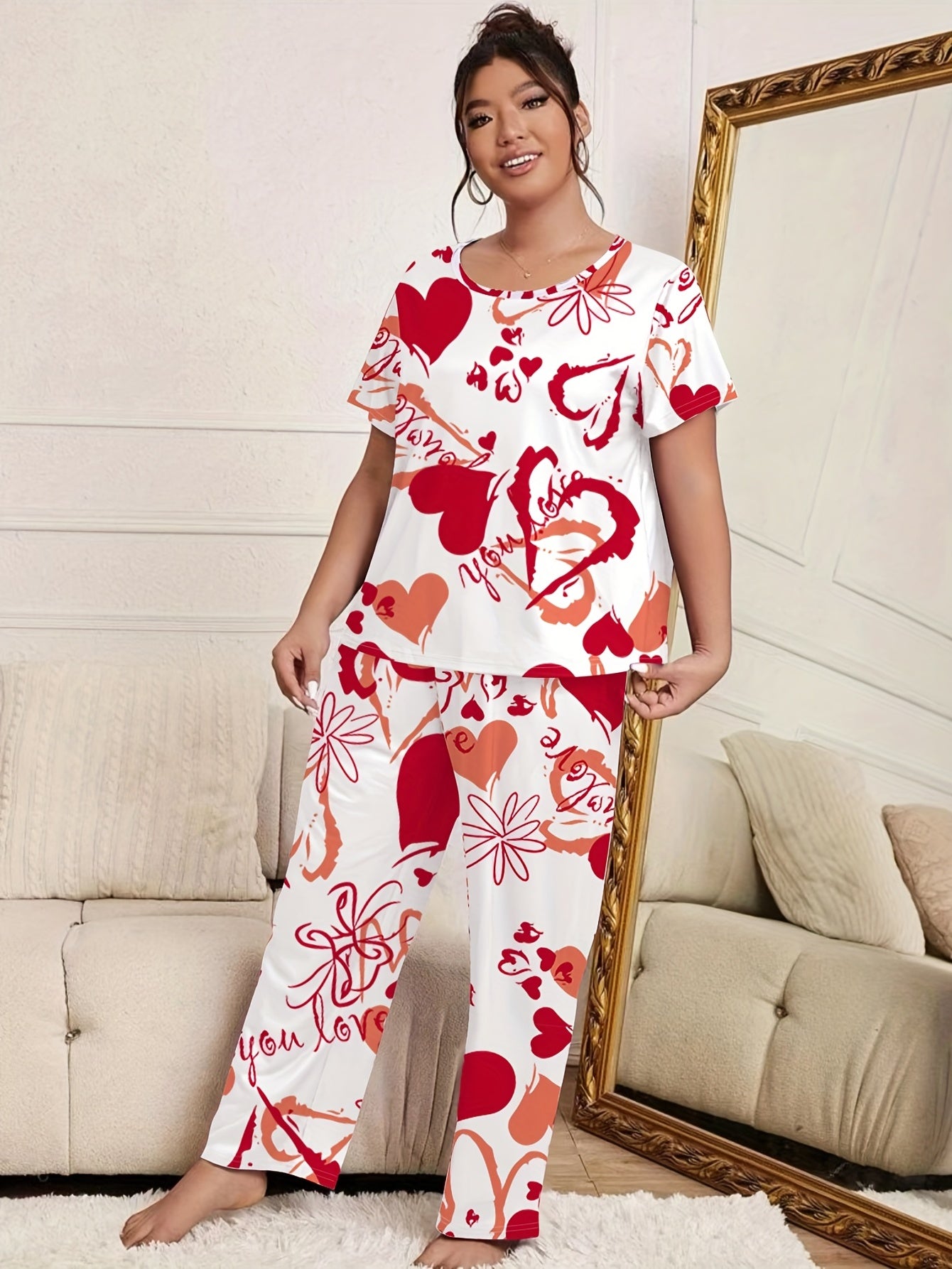 Graffiti Heart Print Pajama Set Short Sleeve Tee & Pants