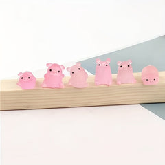 6pcs Glow Dark Mini Resin Piggy Piggy Mini Statue Micro Landscape