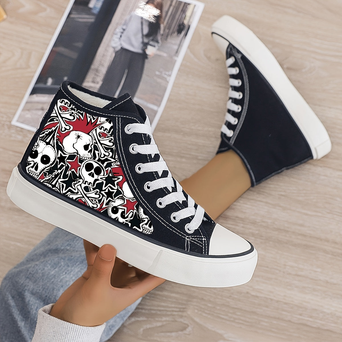 Girl's High Top Skull Pattern Skate Shoes Warm Plush Lining