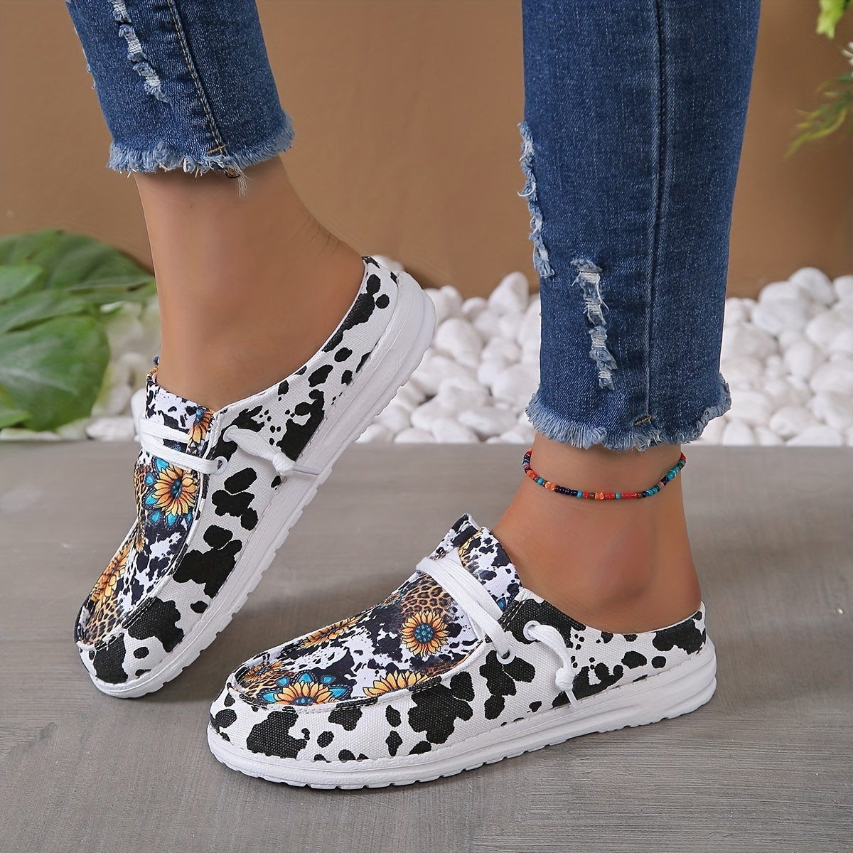 Sunflower & Cow Pattern Canvas Shoes Lace Up Flat Sneakers