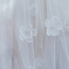 Puffy Headdress Lace Bridal Veil with Comb Satin Bowknot Veil
