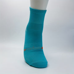 2 Pairs Men's Solid Non Slip Crew Socks Breathable Comfy Casual Unisex Socks