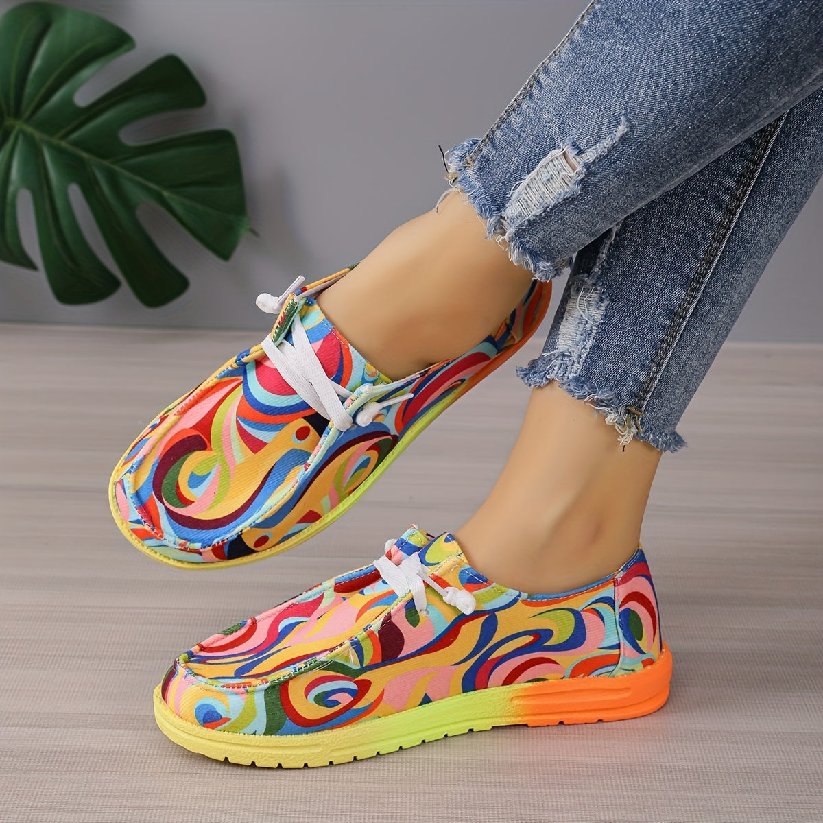 Women's Abstract Canvas Shoes Round Toe Low Top Slip On Sneakers