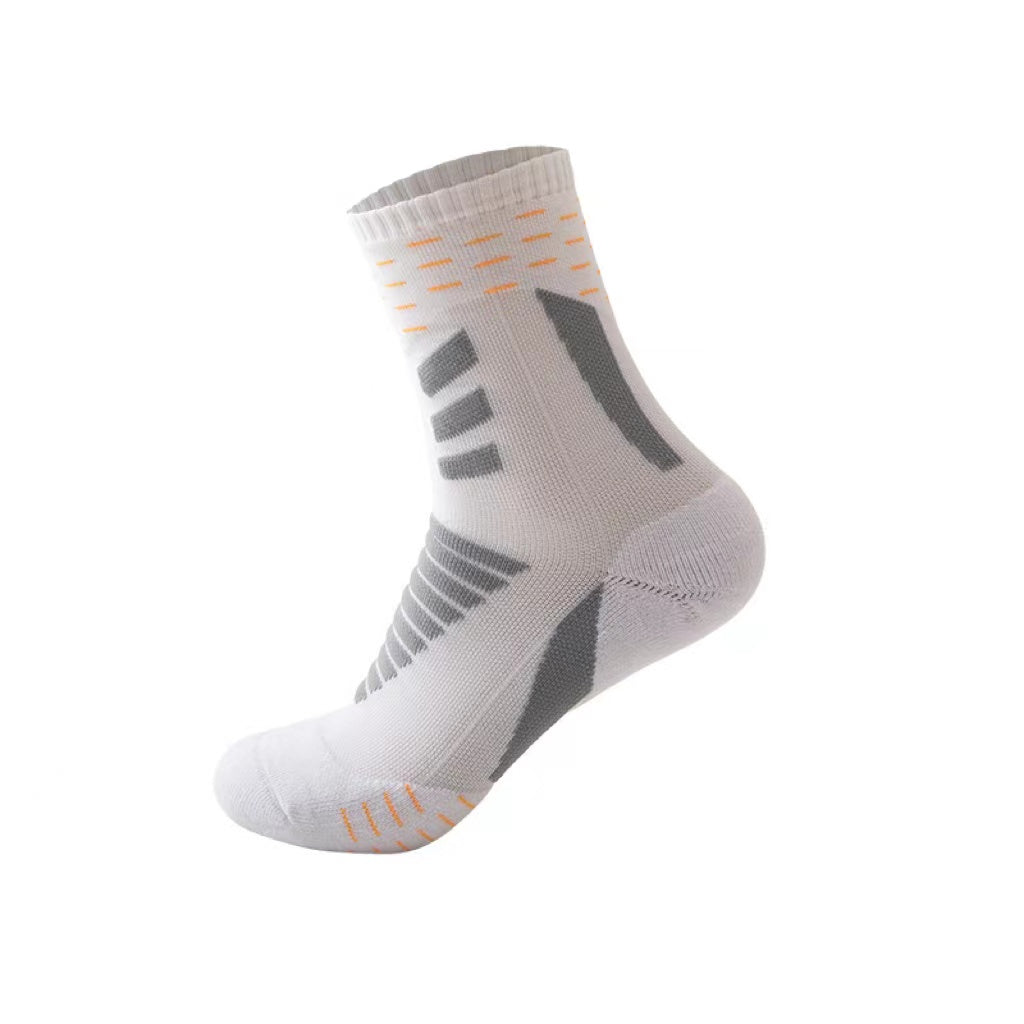 Men's Moisture Wicking Hiking Socks with Cushioning