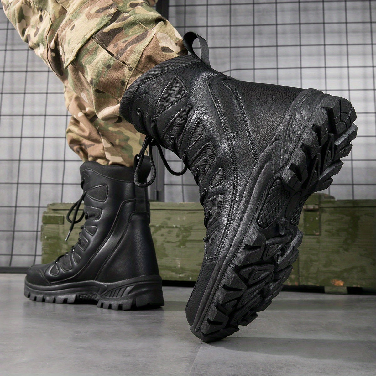 Men's Rugged Combat Boots Casual Lace Up Walking Hiking Outdoor Shoes