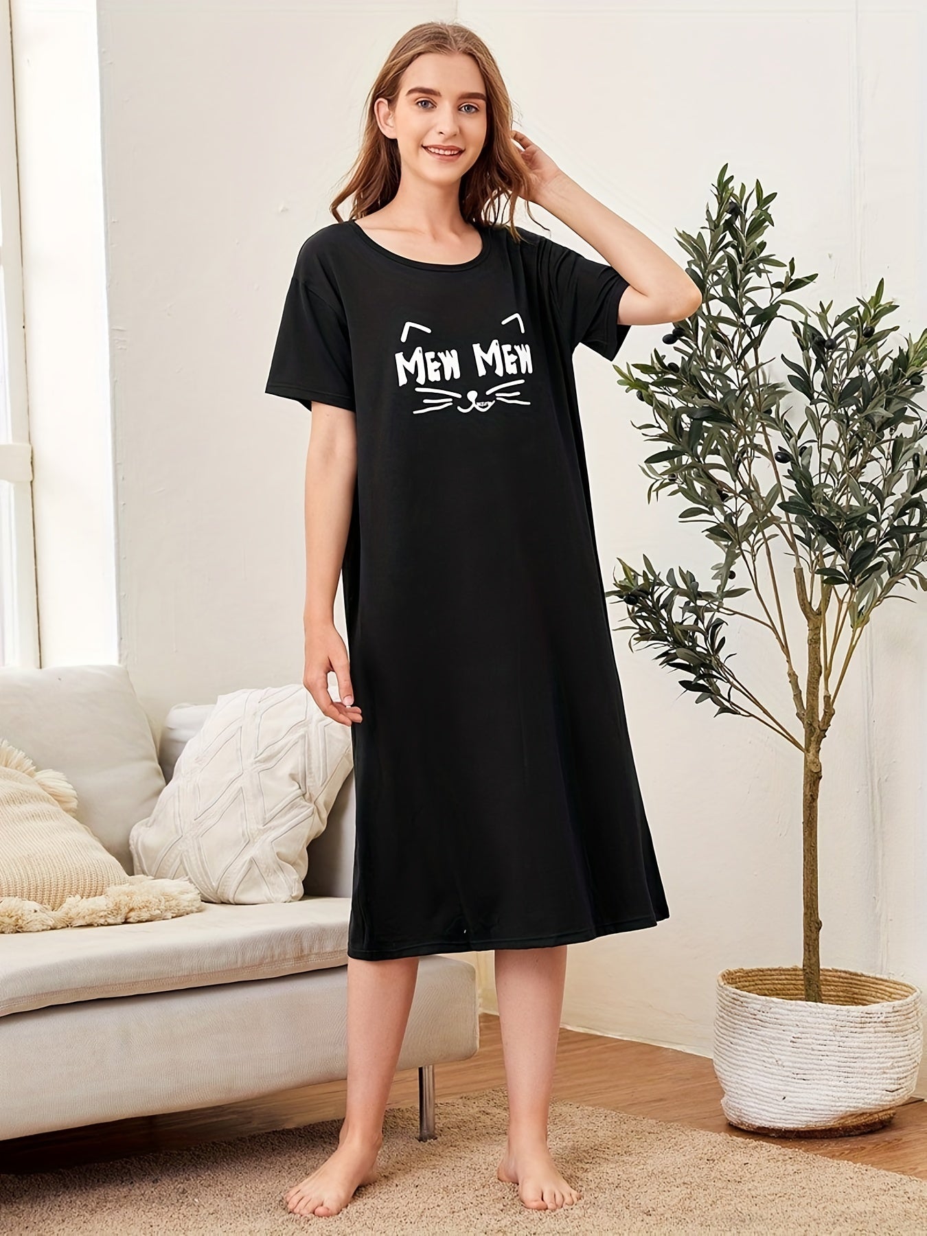 Letter Print Nightdress Crew Neck Short Sleeve Sleep Dress Women's Sleepwear