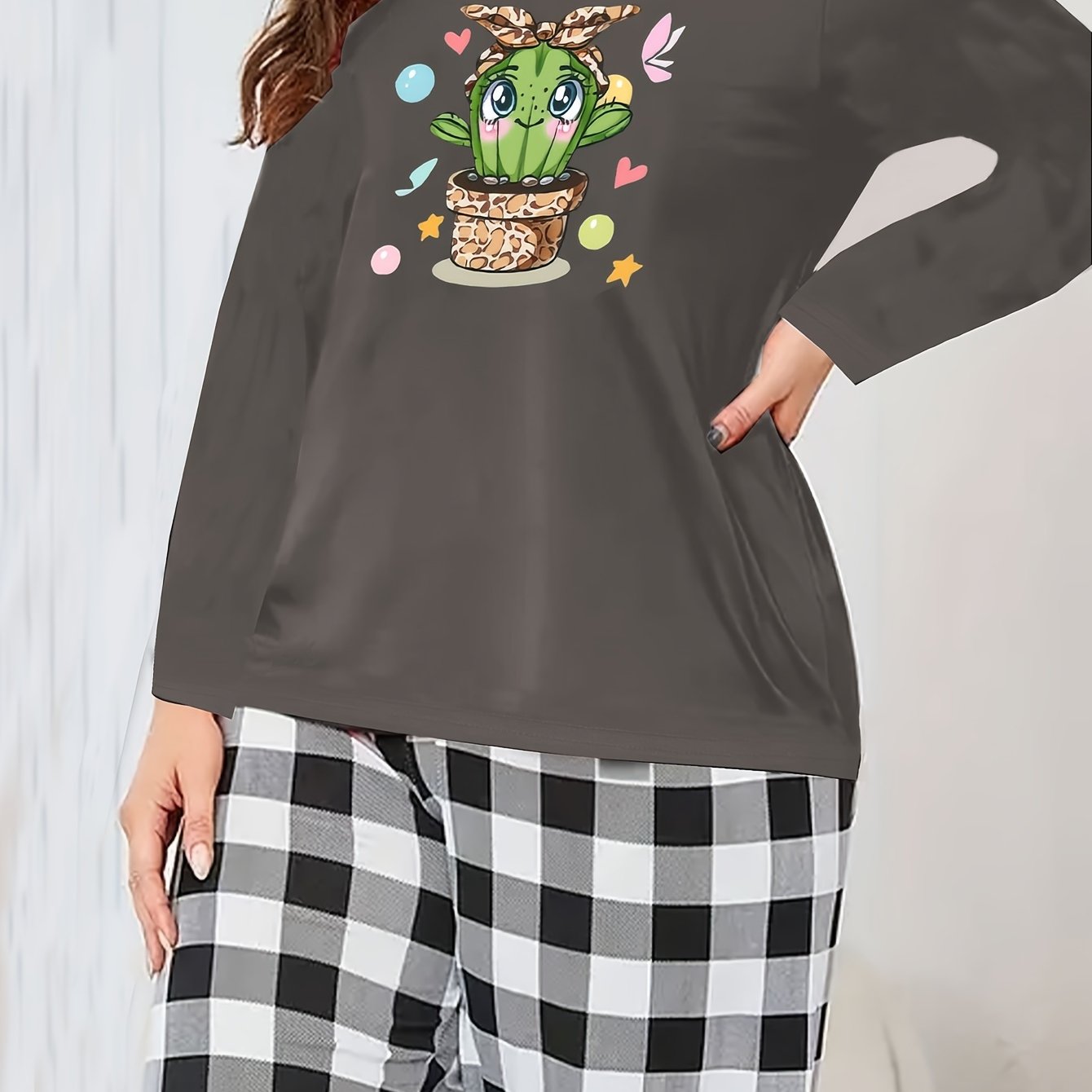 Cactus Print Tee & Plaid Pants Lounge Set - Plus Size