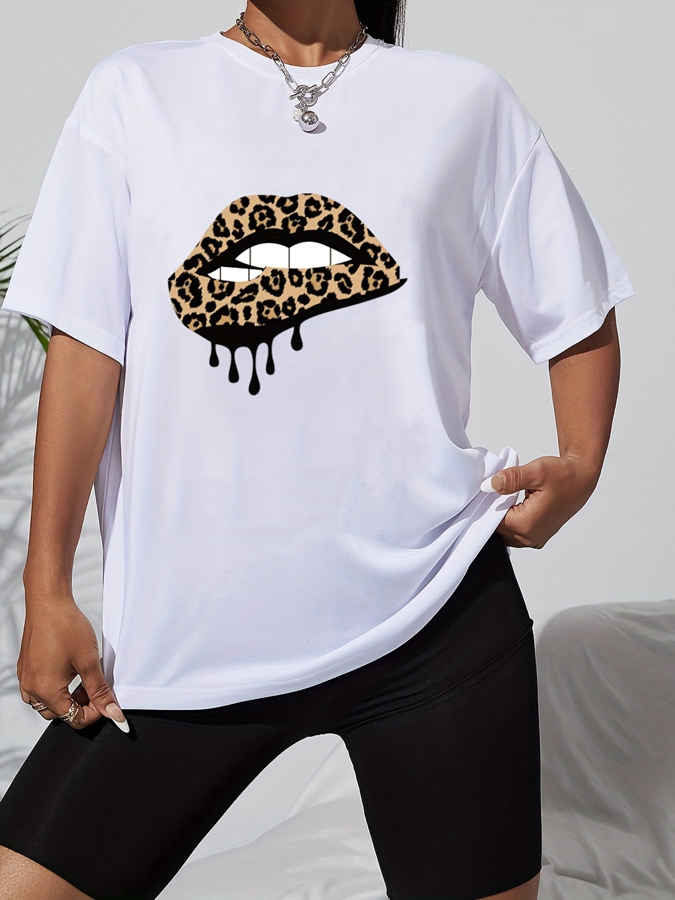Leopard Lips Print Graphic Tee Short Sleeve Crew Neck T-shirt