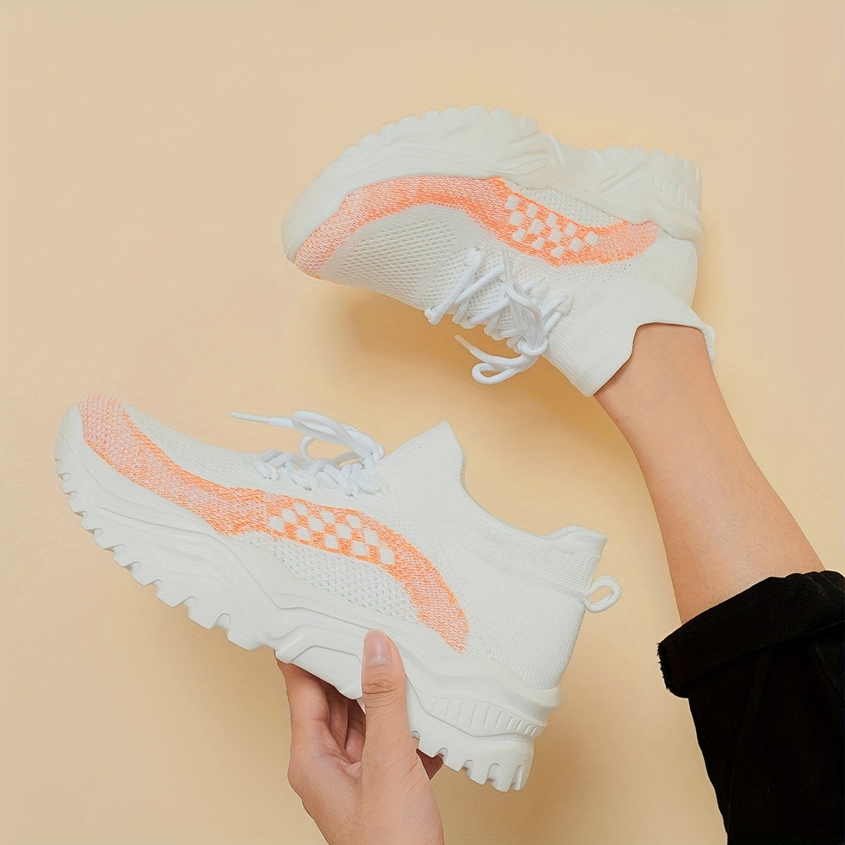 Women's Mesh Breathable Tennis Sports Shoes Lightweight Lace Up Travel Shoes