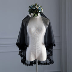 Romantic Floral Bridal Veil with Lace Trim for Brides