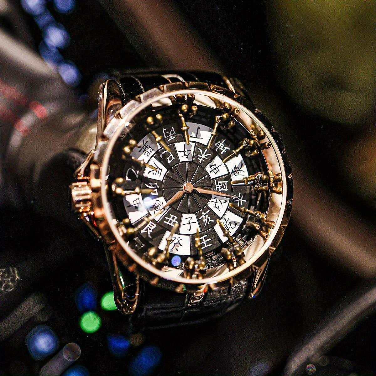 Men's Retro Round Quartz Watch