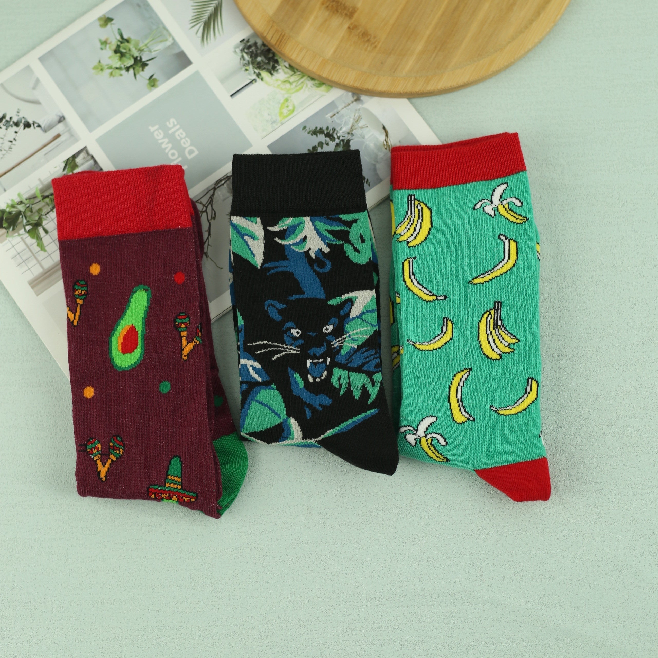 Men's Cartoon Crew Socks, 3 Pairs, Comfy Street Style, All Seasons