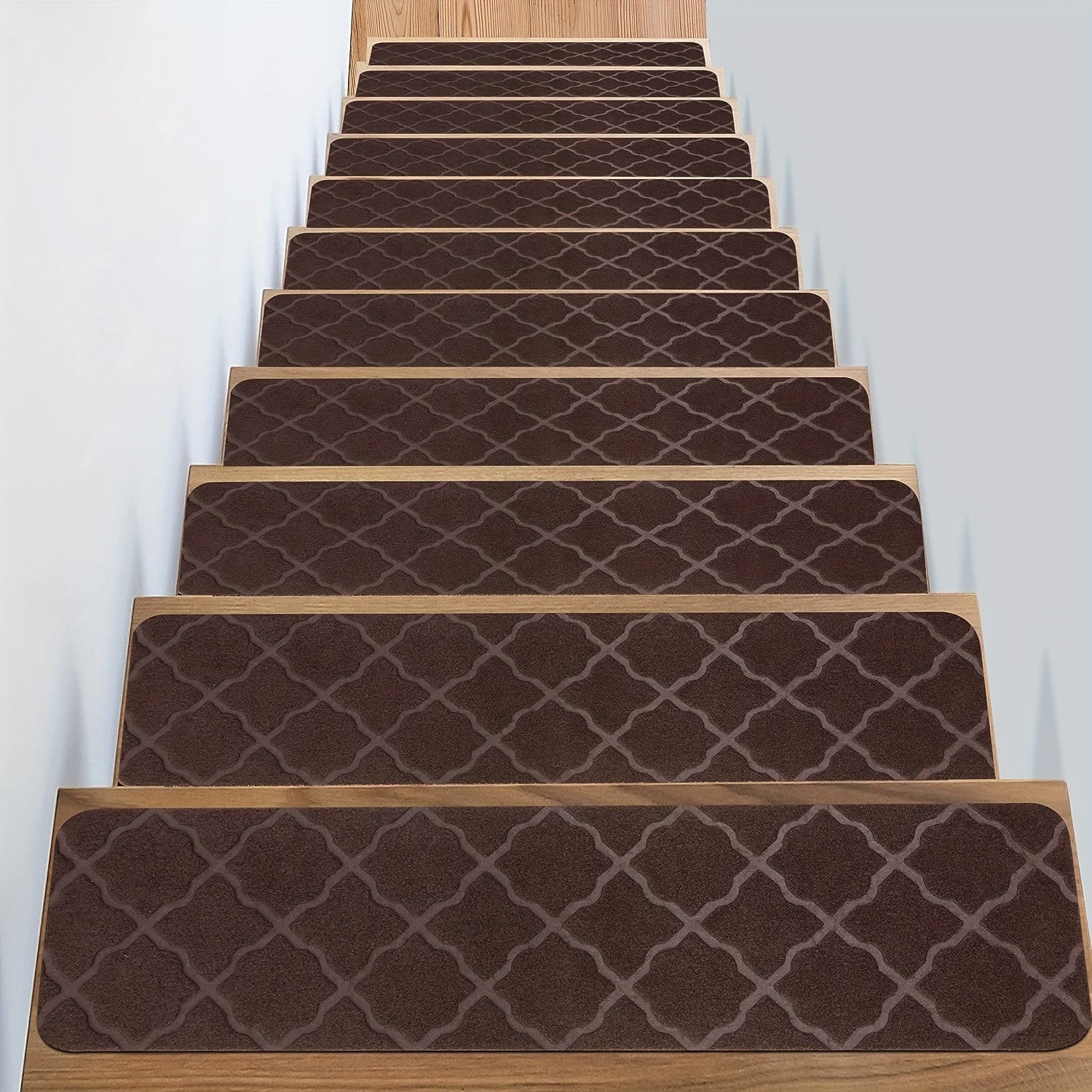 7pcs Stair Treads Non Slip Carpet Tape Set Self Adhesive Indoor Stair Runner Rug