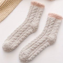 4 Pairs Fuzzy Mid Tube Socks Women's Stockings