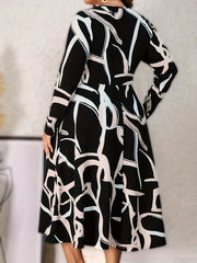 Abstract Stripe Print Long Sleeve A line Dress