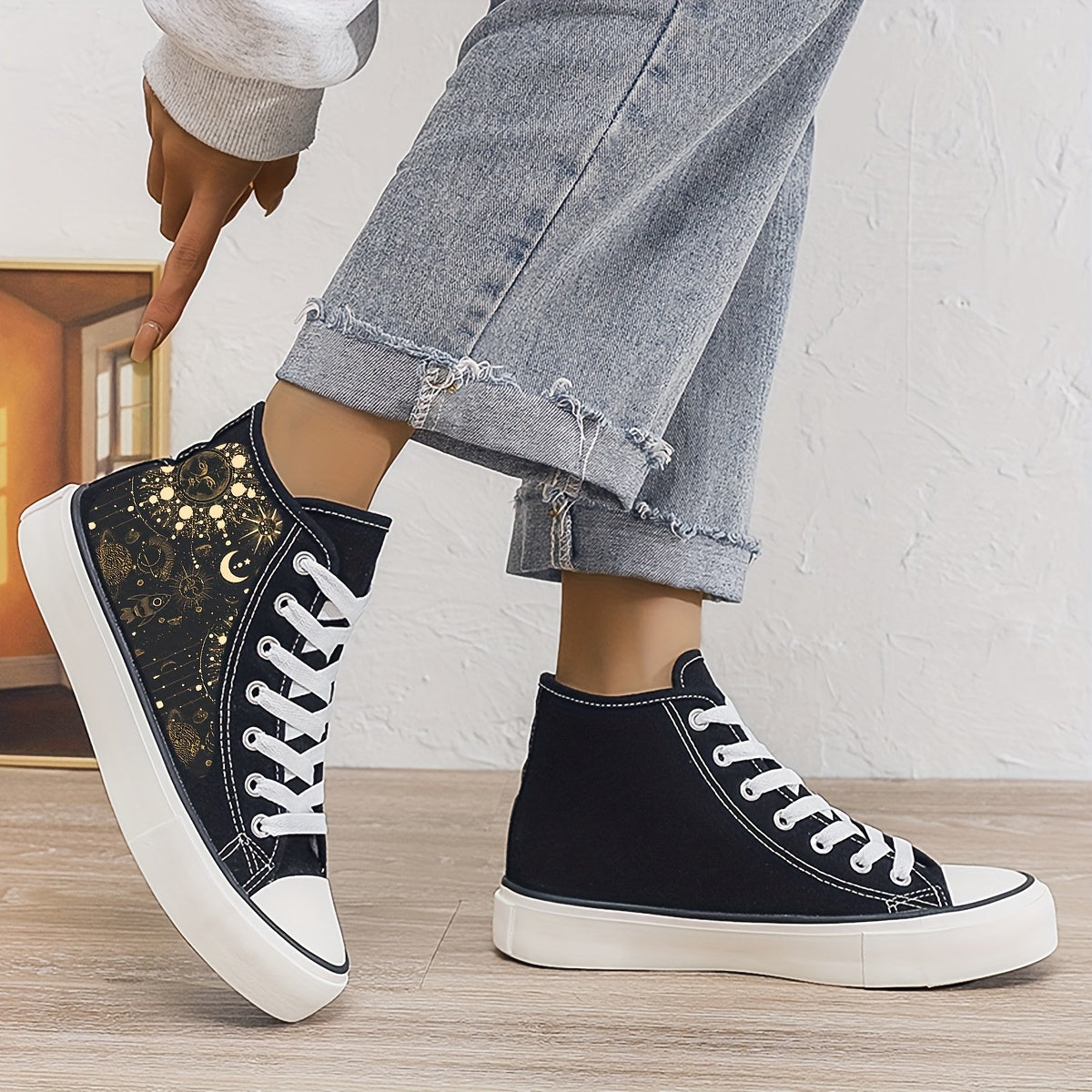 Mysterious Planet Plush Lined Thermal Chunky Canvas Sneakers