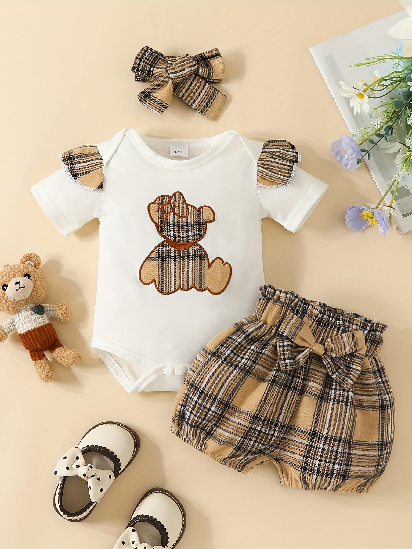 Baby Girls Plaid Bear T shirt & Bow Shorts Set