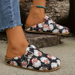 Santa Pattern Canvas Skate Shoes Women