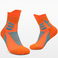 Men's Athletic Crew Socks Moisture Wicking Sports Soccer Basketball Running