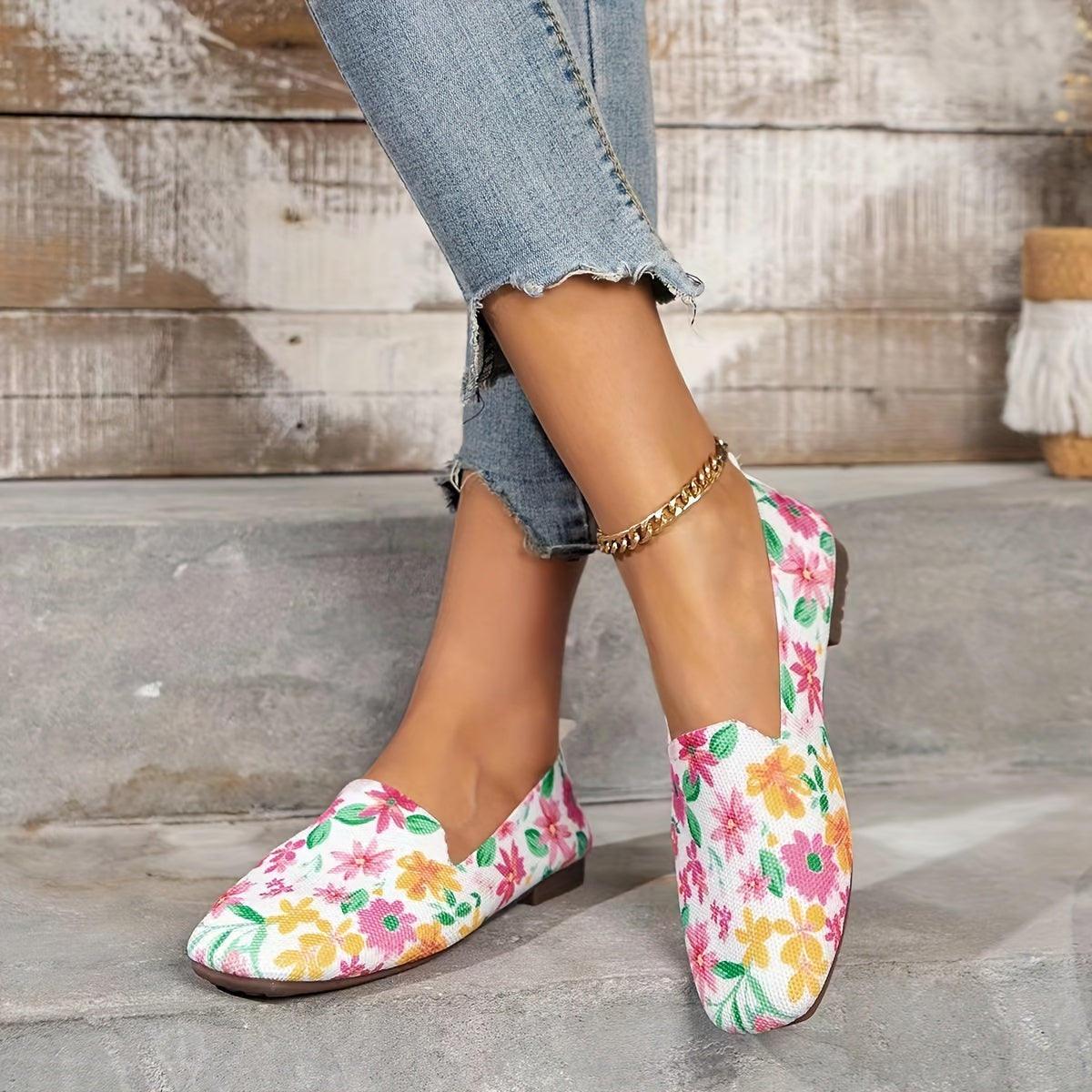 Women's Floral Print Flat Shoes Lightweight Slip On Shoes