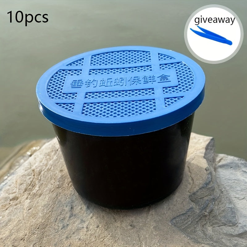 10pcs Plastic Earthworm Live Bait Box Red Worm Storage Fishing Accessories