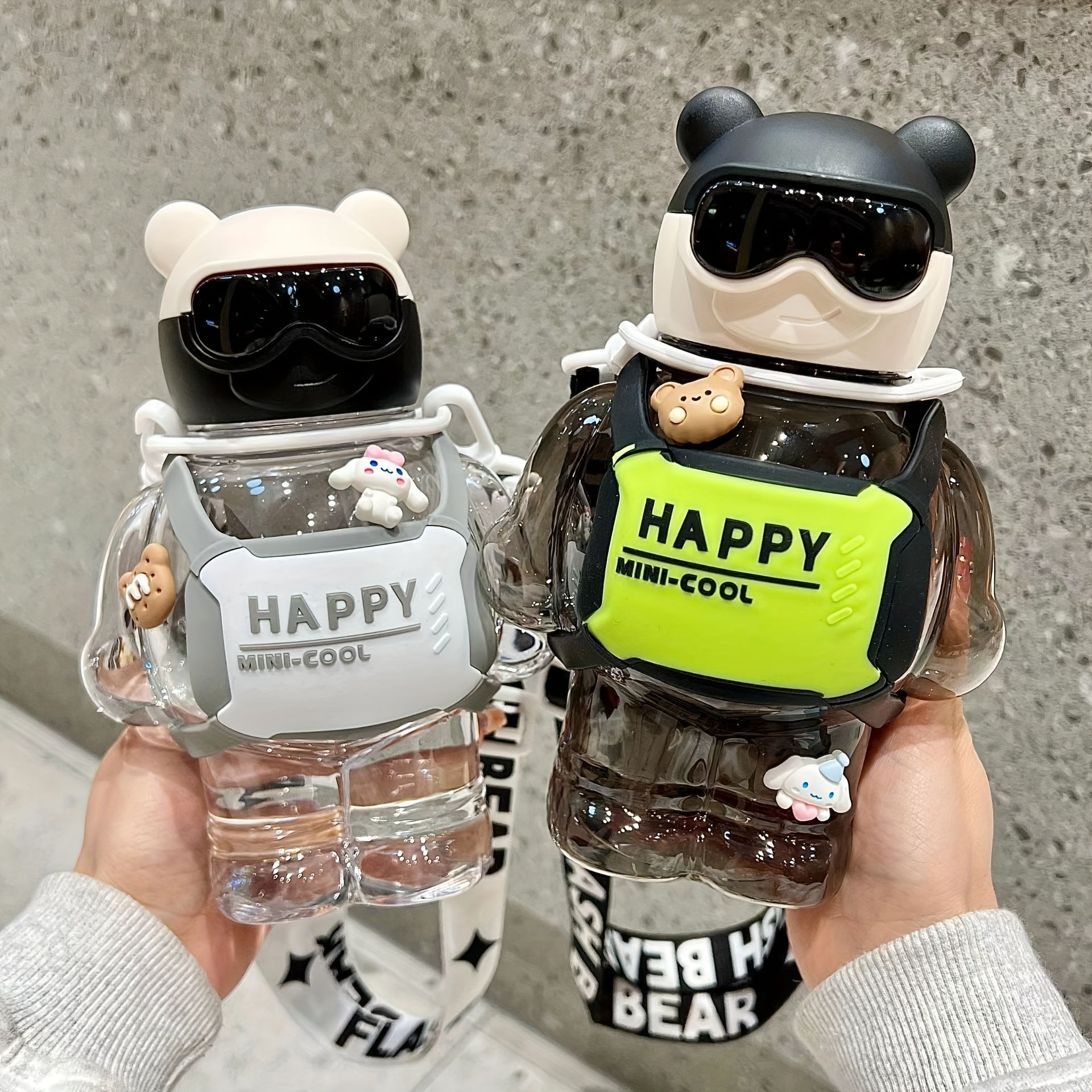 Large Capacity Bear Plastic Cup with Straw