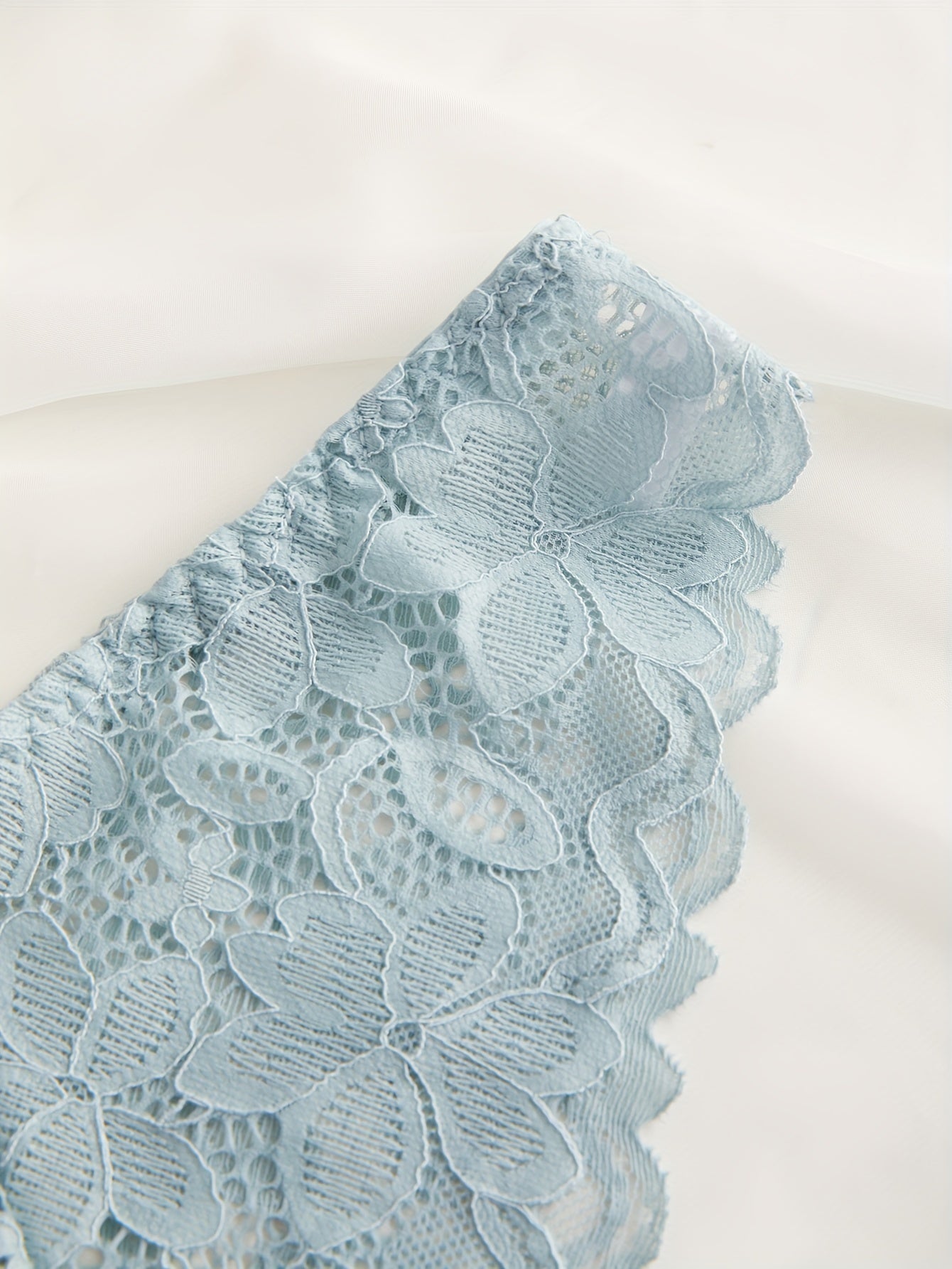 4 Sets Lace Bra & Panties Lingerie - Contrast Design