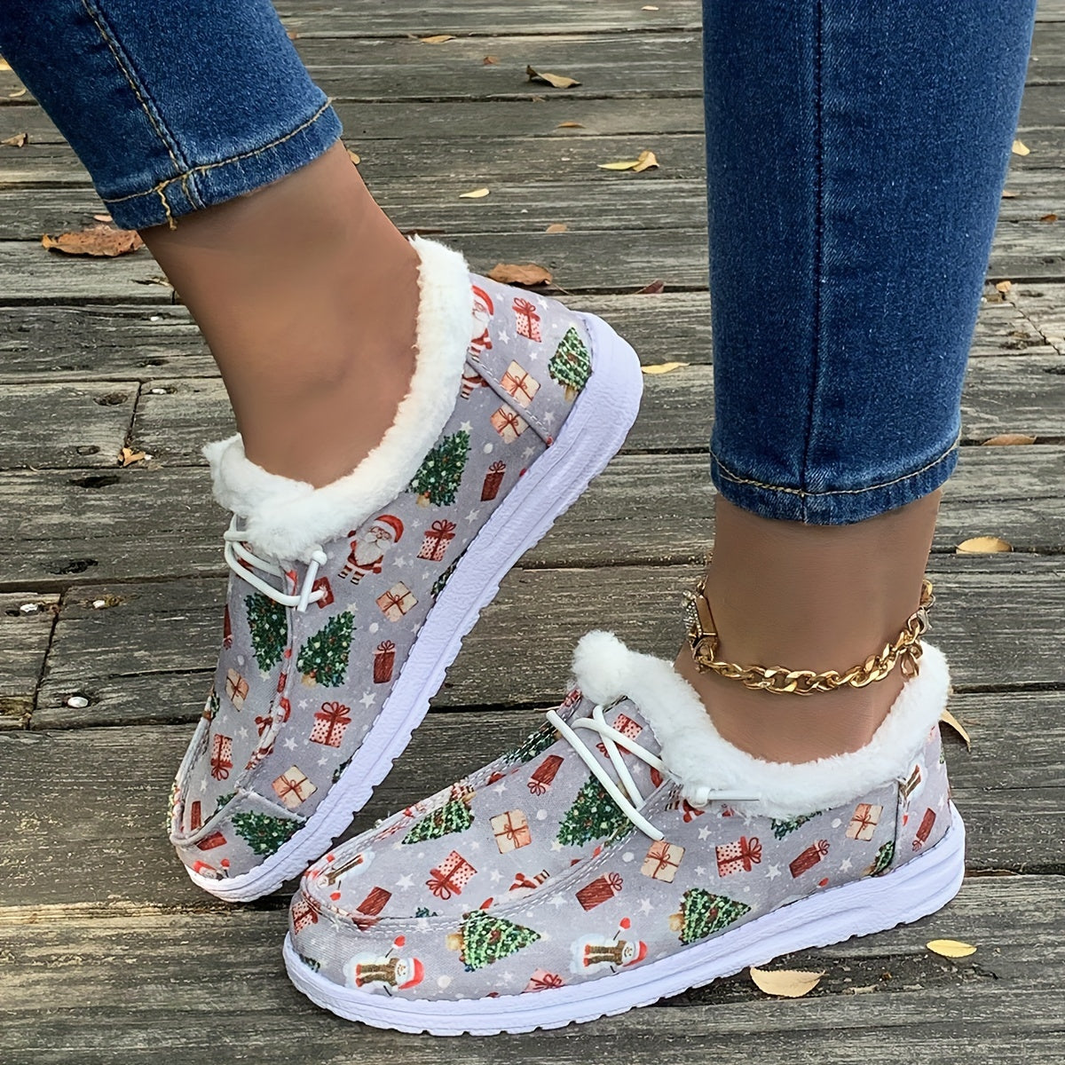 Christmas Santa Claus Print Snow Boots Plush Comfortable Skate Shoes