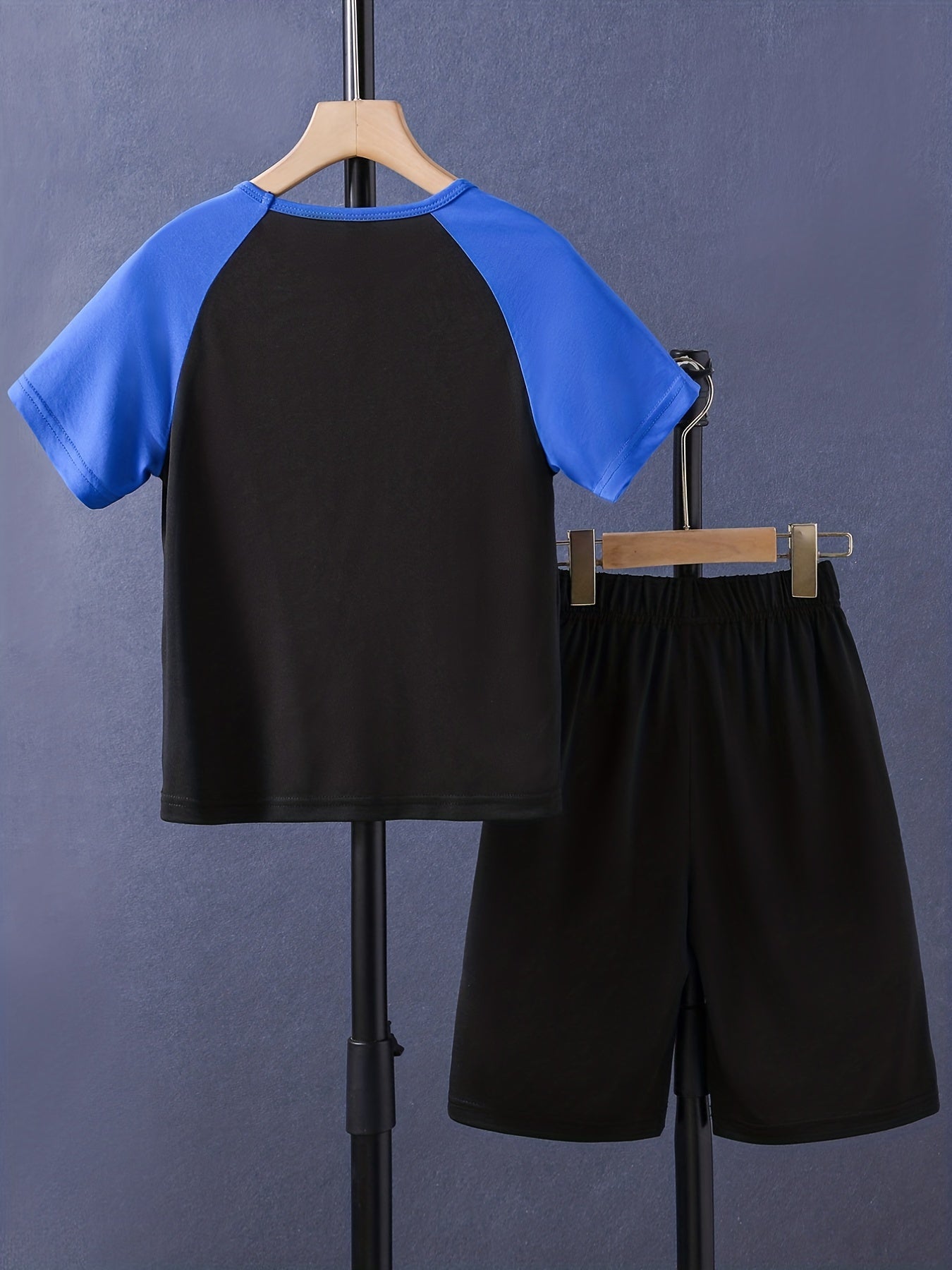 Boys Game On Gamepad Graphic Casual Outfit Round Neck T shirt & Shorts