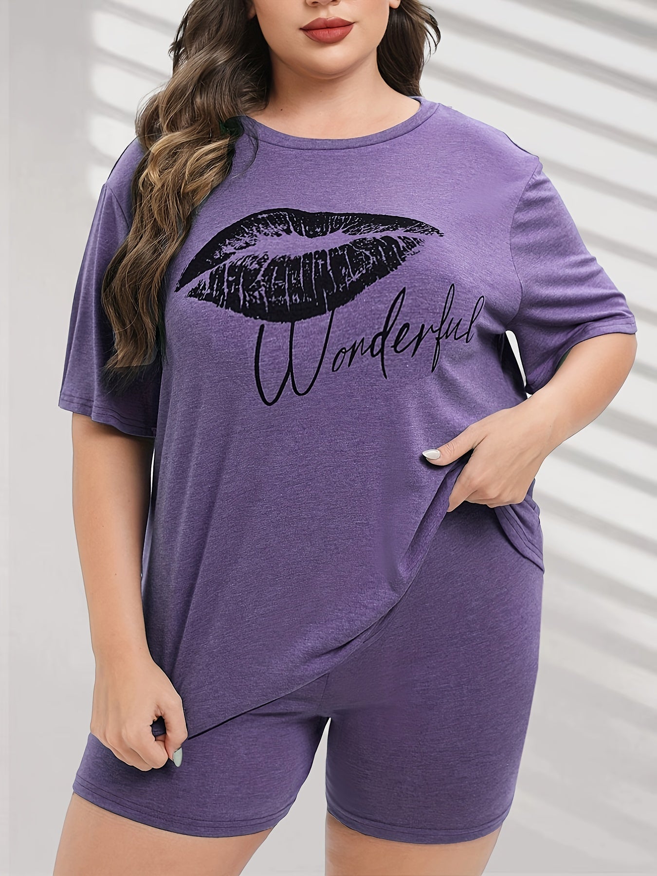 Kiss & Letter Print Tee & Biker Shorts Pajama Set