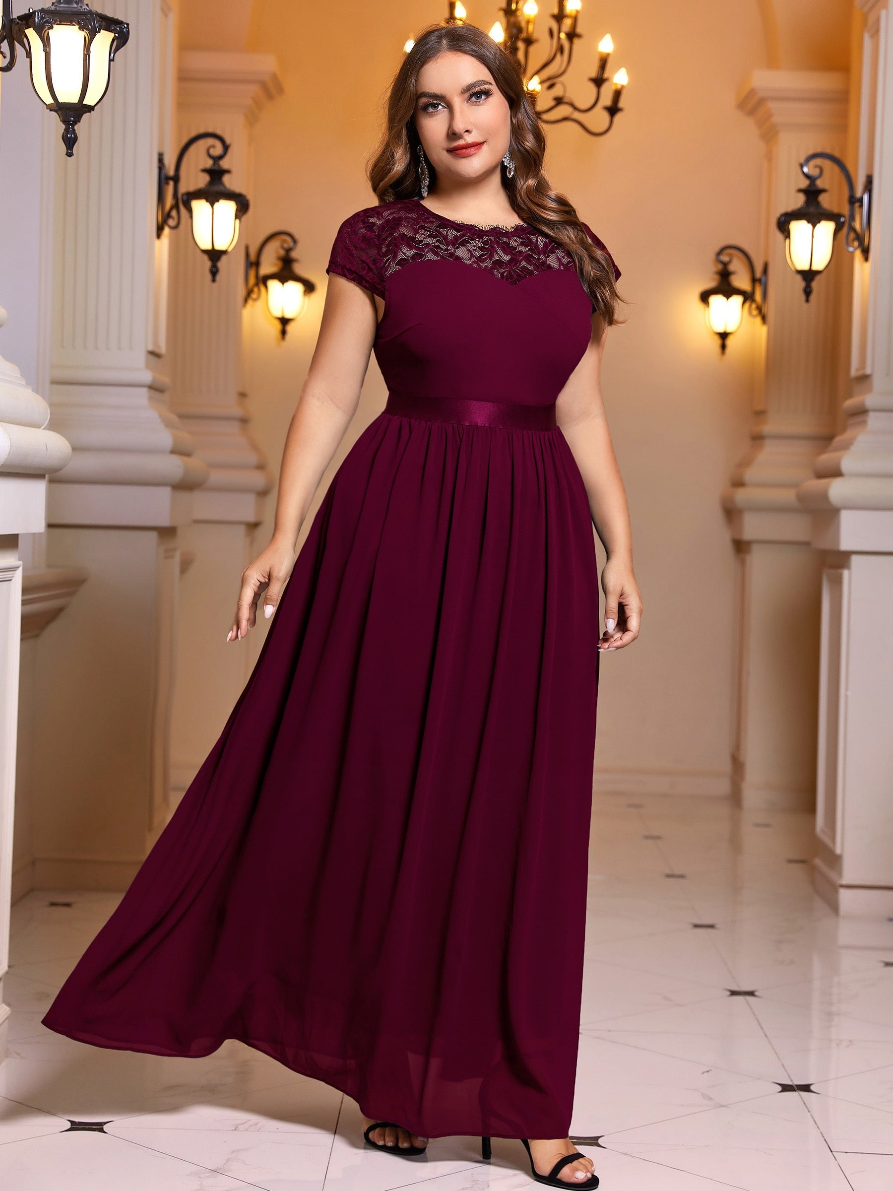 Contrast Lace Cap Sleeve Bridesmaid Dress