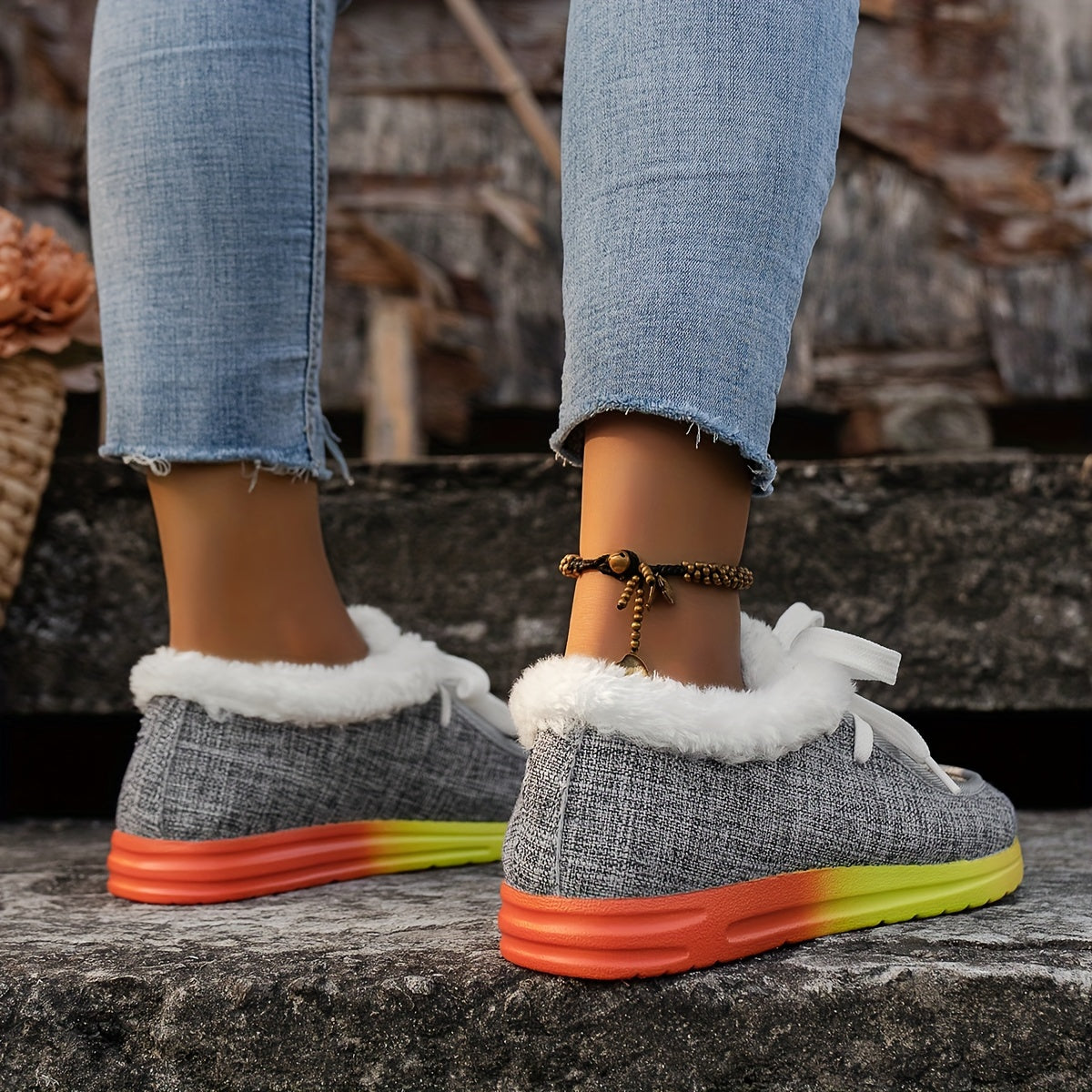 Women's Non-slip Warm Sneakers Low Top Sport Shoes
